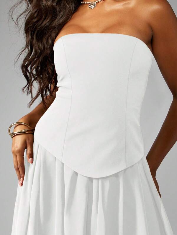 Missguided MISSGUIDED Strapless Fitted Bodice Maxi Dress With Flowing Skirt