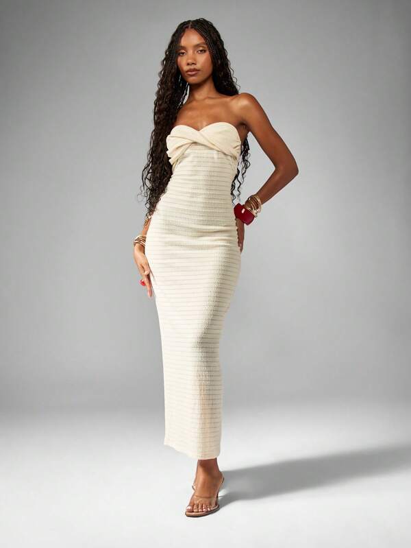 missguided MISSGUIDED Strapless Textured Twisted Sweetheart Neckline Stretchy Form Fitting Midi Dress
