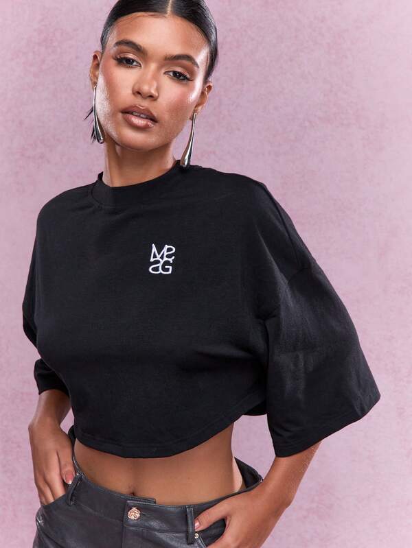 Missguided MISSGUIDED Street Embroidered Logo Drop Shoulder Loose Fit Crop T-Shirt