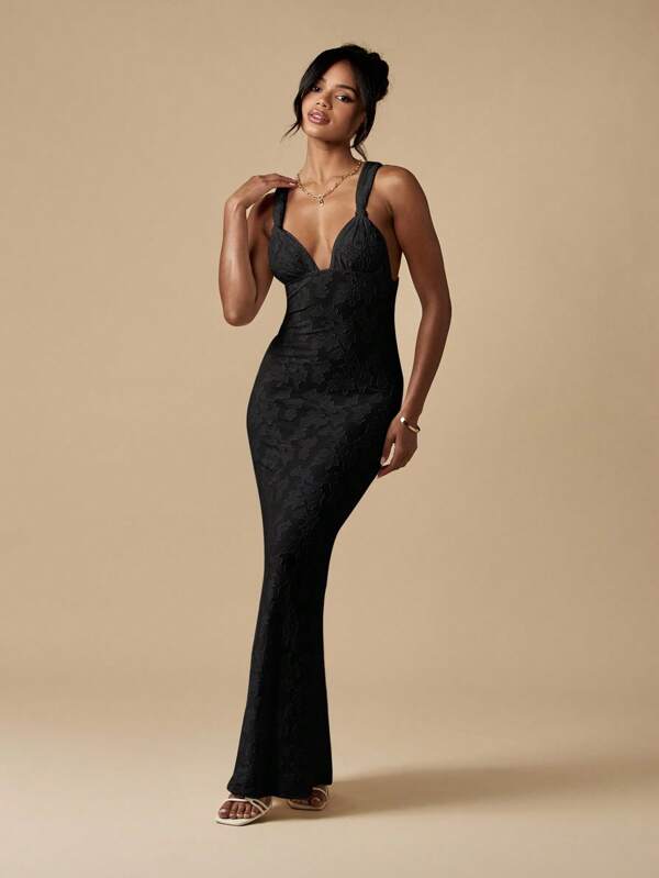 missguided MISSGUIDED Stretch Devore Maxi Dress With Open Back Design