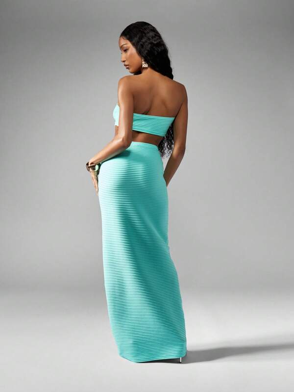 Missguided MISSGUIDED Stretch Textured Bandeau Crop Top And Maxi Skirt Two Piece Co Ord Set