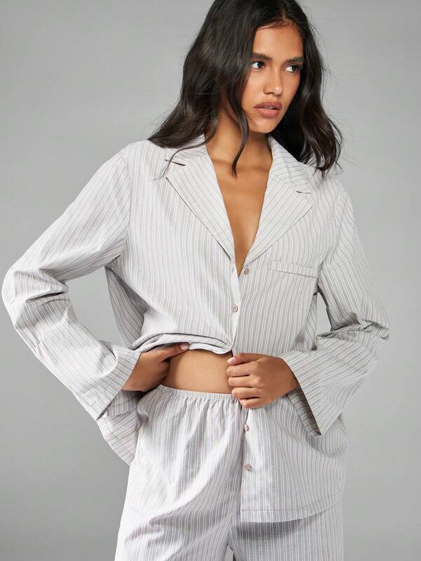 Missguided MISSGUIDED Striped Button Down Collared Blouse With Long Sleeves