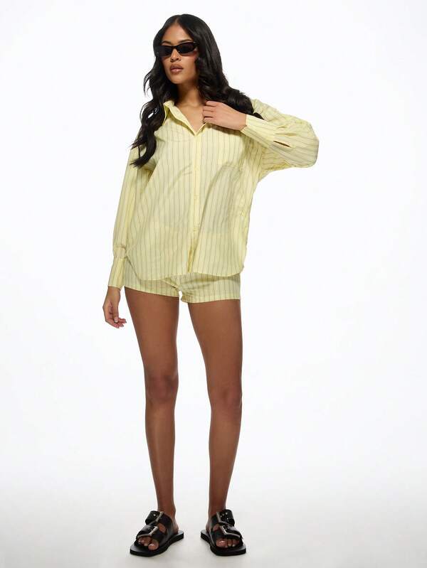Missguided MISSGUIDED Striped Button-Down Shirt Matching Shorts Two-Piece Outfit