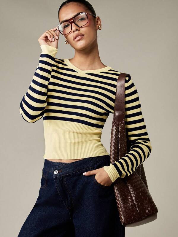 missguided MISSGUIDED Striped Fitted Crop Knit Top With Ribbed Waist