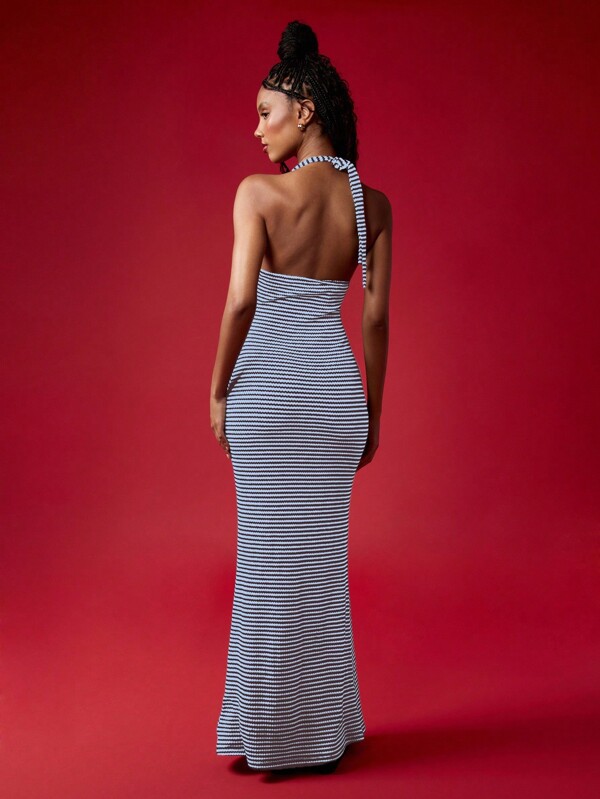 Missguided MISSGUIDED Striped Halter Neck Maxi Dress With Backless Design