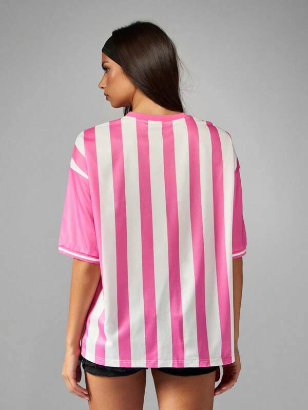 Missguided MISSGUIDED Striped Jersey T-Shirt With Racing Graphics And Checkered Flag Design