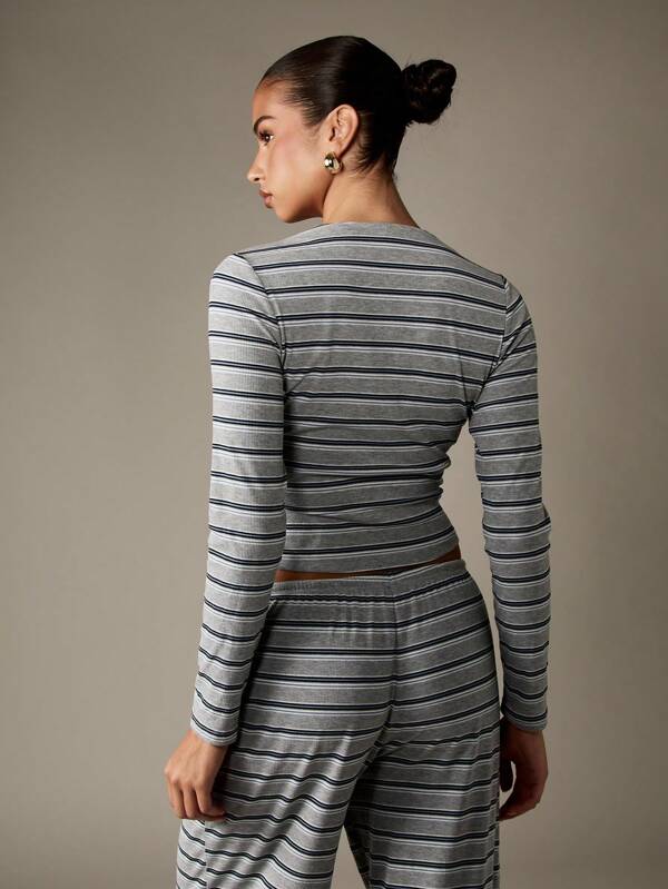 Missguided MISSGUIDED Striped Ribbed Knit Cardigan With Button Front
