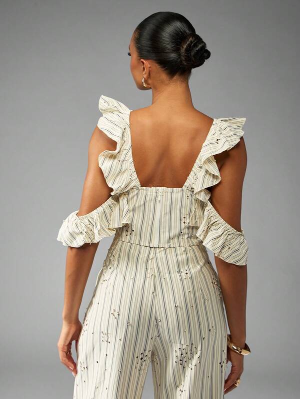Missguided MISSGUIDED Striped Ruffle Cold Shoulder Crop Top With Flounce Details