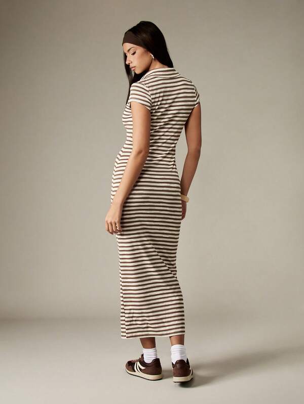 Missguided MISSGUIDED Striped V-Neck Ribbed Maxi Dress With Cap Sleeves