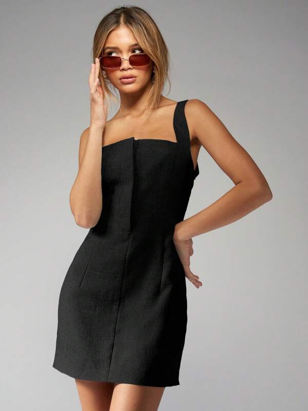 missguided MISSGUIDED Structured Mini Dress With Square Neckline