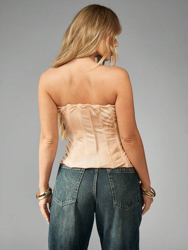 Missguided MISSGUIDED Structured Strapless Corset Bustier Is A Fashion Statement Piece