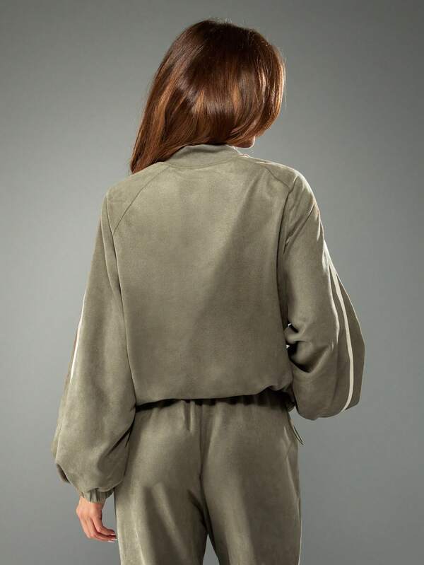 Missguided MISSGUIDED Suede Bomber Jacket With Side Pockets And Elastic Trim