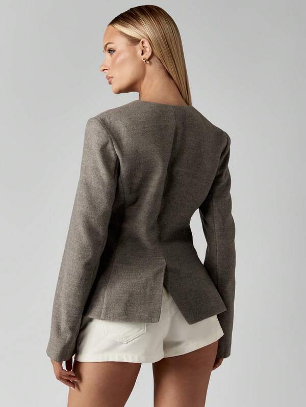 Missguided MISSGUIDED Tailored Wool Blend Blazer With Button Closure