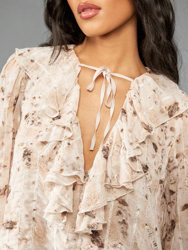 Missguided MISSGUIDED Textured Chiffon Smocked Tiered Mini Dress