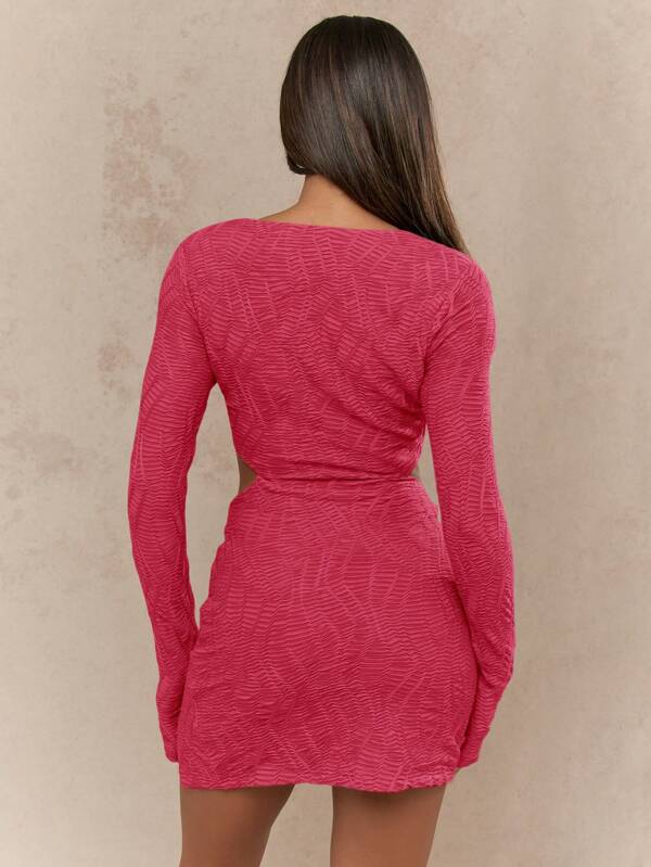 Missguided MISSGUIDED Textured Cut Out Long Sleeve Mini Party Dress With Square Neckline And Ruching