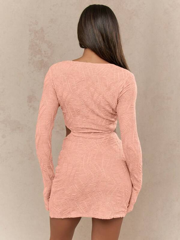 Missguided MISSGUIDED Textured Cut Out Long Sleeve Mini Party Dress With Square Neckline And Ruching