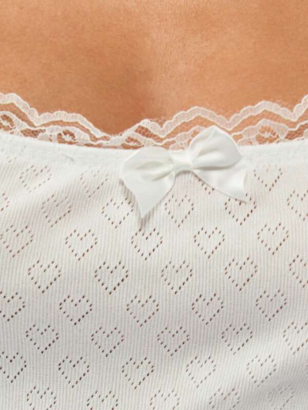 Missguided MISSGUIDED Textured Heart Pattern Lace Trim Bow Detail Pajama Set