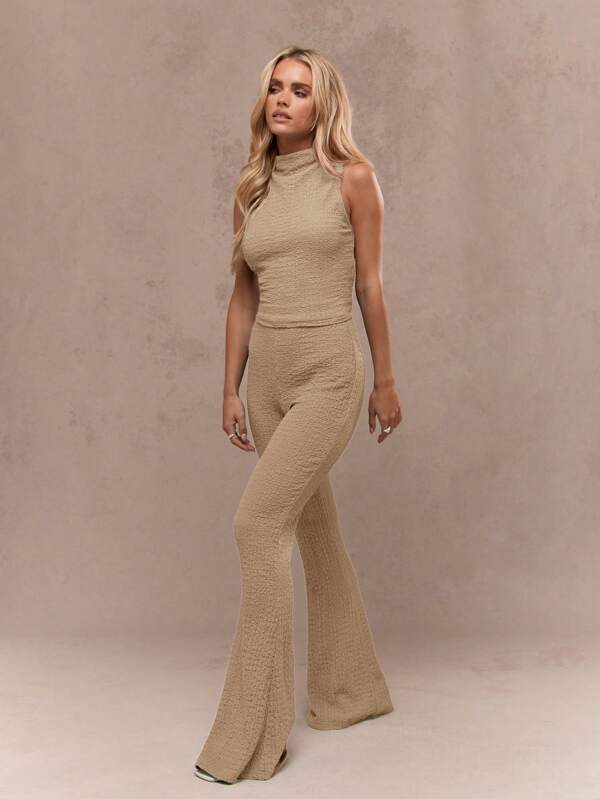 missguided MISSGUIDED Textured Knit High Neck Sleeveless Two-Piece Flared Pants Set