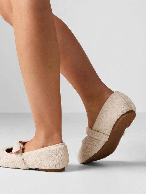 Missguided MISSGUIDED Textured Mary Jane Ballet Flats With Buckle
