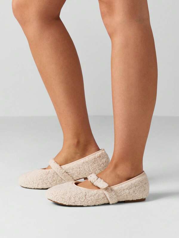 missguided MISSGUIDED Textured Mary Jane Ballet Flats With Buckle