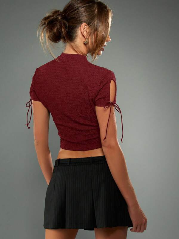 Missguided MISSGUIDED Textured Mock Neck Crop Top With Tie Sleeves