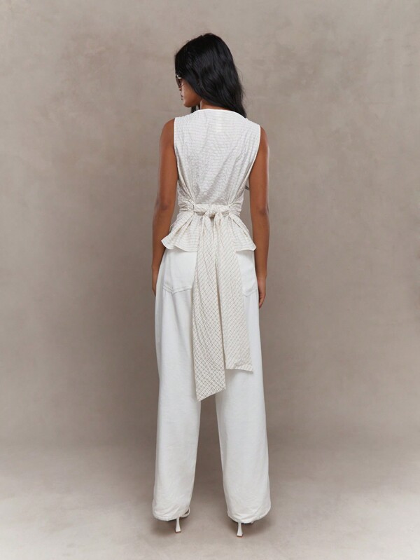 Missguided MISSGUIDED Textured Plunge Neck Wrap Sleeveless Top With Belt