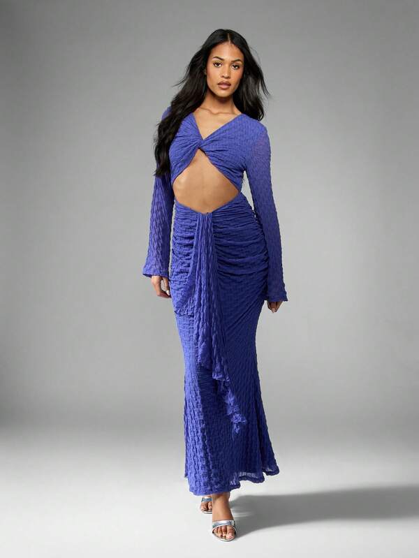 Missguided MISSGUIDED Textured Ruched Long Sleeve Twist Front Cut Out Maxi Dress