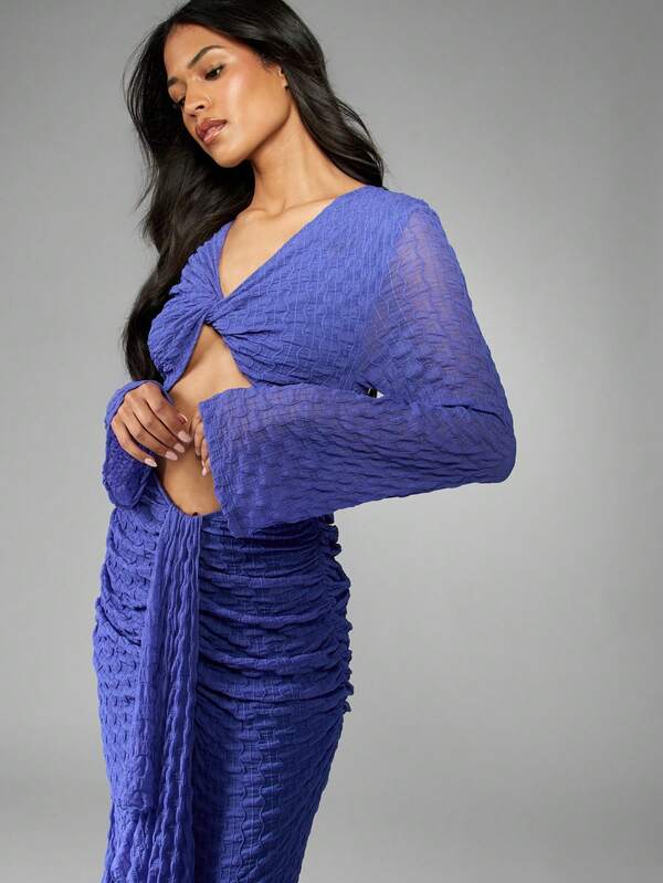 Missguided MISSGUIDED Textured Ruched Long Sleeve Twist Front Cut Out Maxi Dress