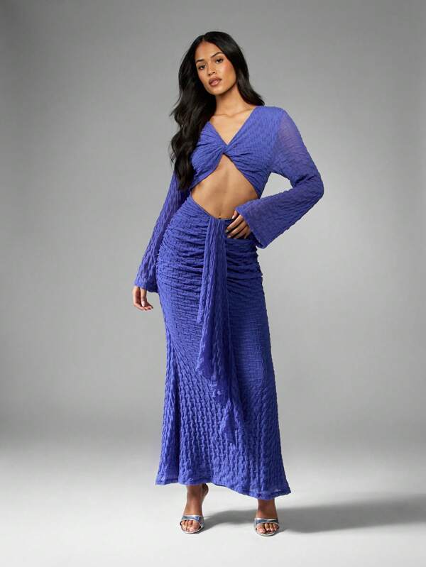 missguided MISSGUIDED Textured Ruched Long Sleeve Twist Front Cut Out Maxi Dress