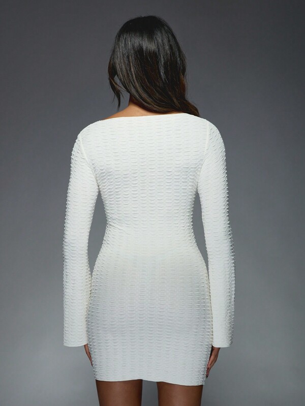 Missguided MISSGUIDED Textured Ruched Mini Dress With Bell Sleeves