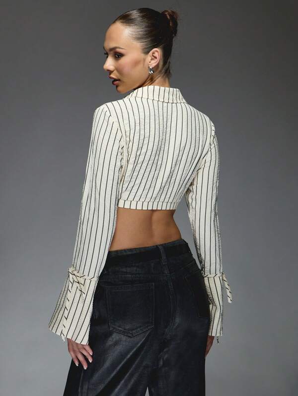 Missguided MISSGUIDED Textured Stripe Long Broad Cuffed Sleeves Crop Shirt