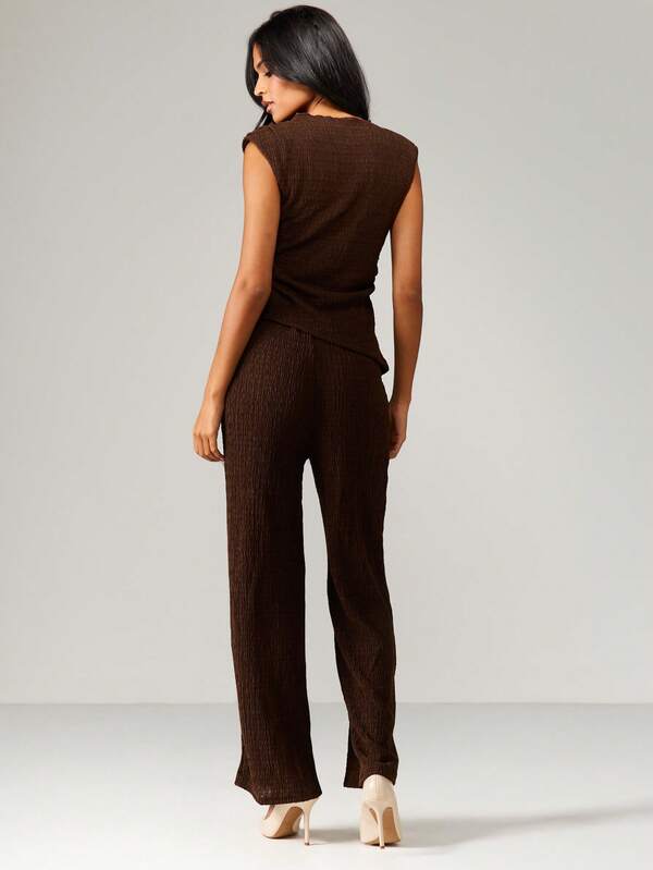 Missguided MISSGUIDED Textured Wide Leg Pants With Sleeveless High Neck Top