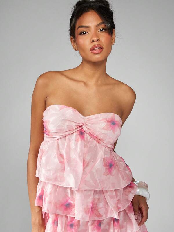 Missguided MISSGUIDED Tiered Ruffle Mini Dress With Sweetheart Neckline And Empire Waist