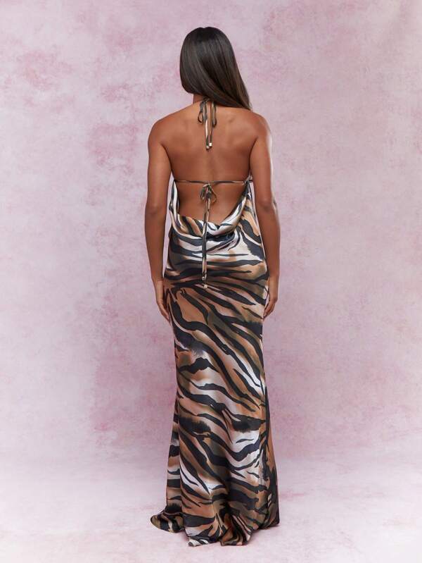 Missguided MISSGUIDED Tiger Print Plunge Halter Neck Backless Maxi Dress