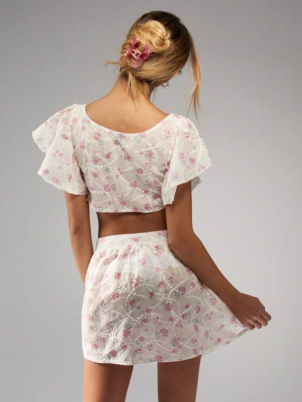 Missguided MISSGUIDED Two Piece Outfit Floral Frill Sleeves Crop Top Shorts