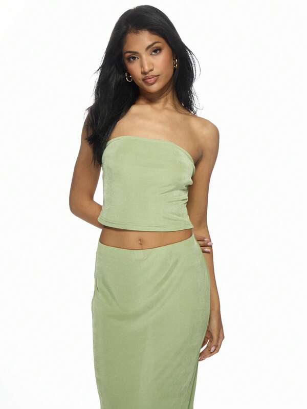 Missguided MISSGUIDED Two-Piece Sage Green Strapless Bandeau Top And Maxi Skirt Set