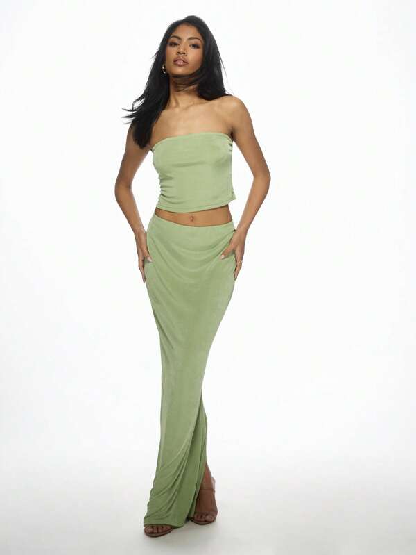 missguided MISSGUIDED Two-Piece Sage Green Strapless Bandeau Top And Maxi Skirt Set