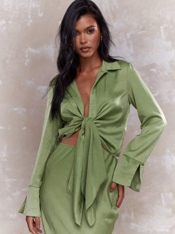 Missguided MISSGUIDED Two-Piece Set Satin Long Sleeve Tie-Front Crop Top Maxi Skirt