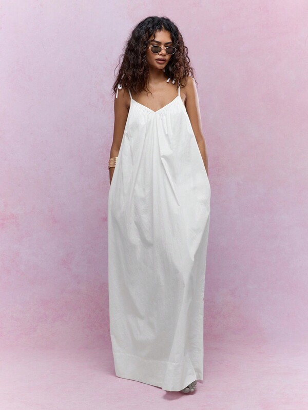 Missguided MISSGUIDED Tying Knot Detail Strap V-Neck Maxi Dress Cute Sundress