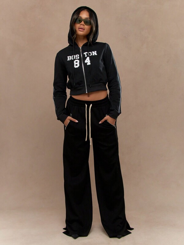 Missguided MISSGUIDED Varsity Letter Sport Crop Zip Hooded Sweatshirt