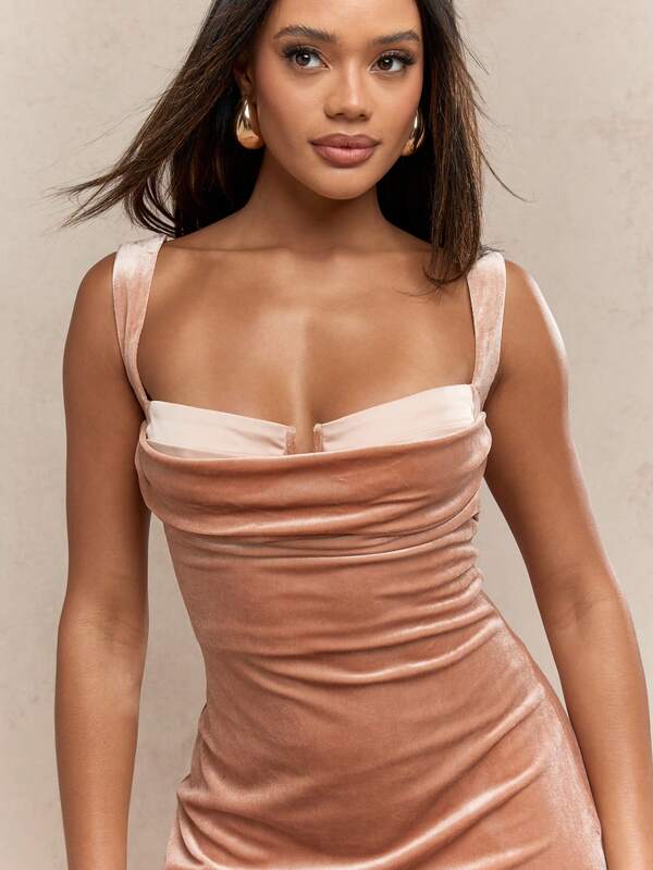 Missguided MISSGUIDED Velvet Cowl Sweetheart Neck Strappy Bodycon Mini Dress
