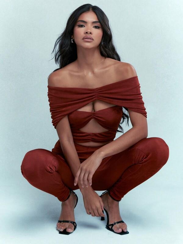 Missguided MISSGUIDED Velvet Cut Out Ruched Off Shoulder Top And Legging Pants Co-Ord