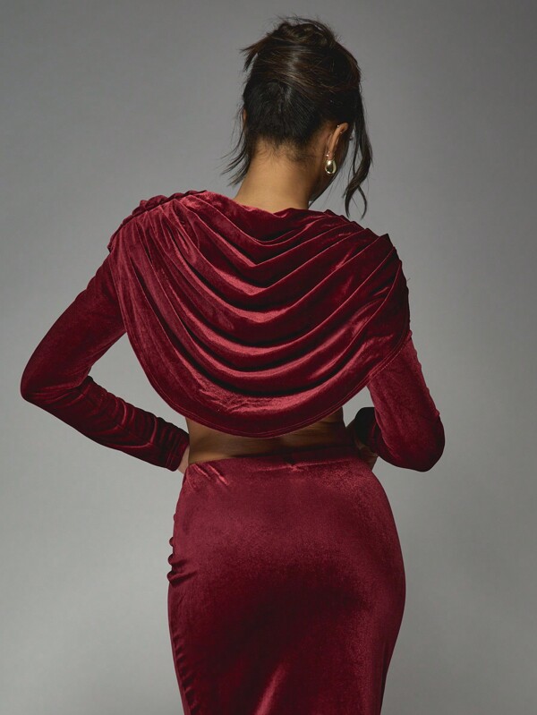 Missguided MISSGUIDED Velvet Drape Long Sleeves Crop Top