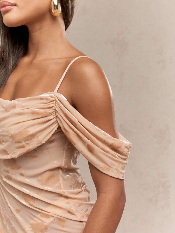 Missguided MISSGUIDED Velvet Floral Mini Dress With Draped Puff Sleeves
