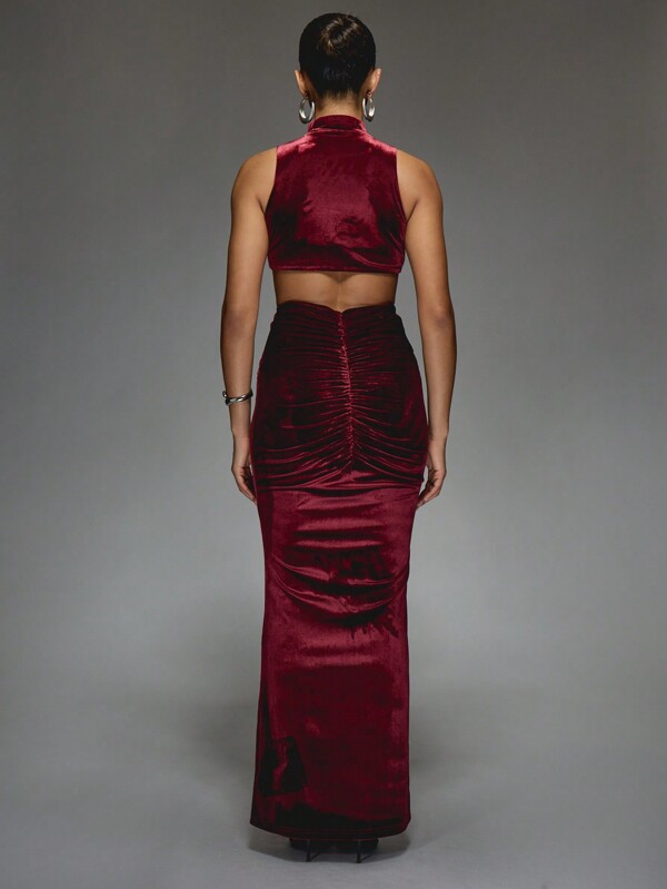 Missguided MISSGUIDED Velvet High Neck Cut Out Maxi Dress With Metal Detail