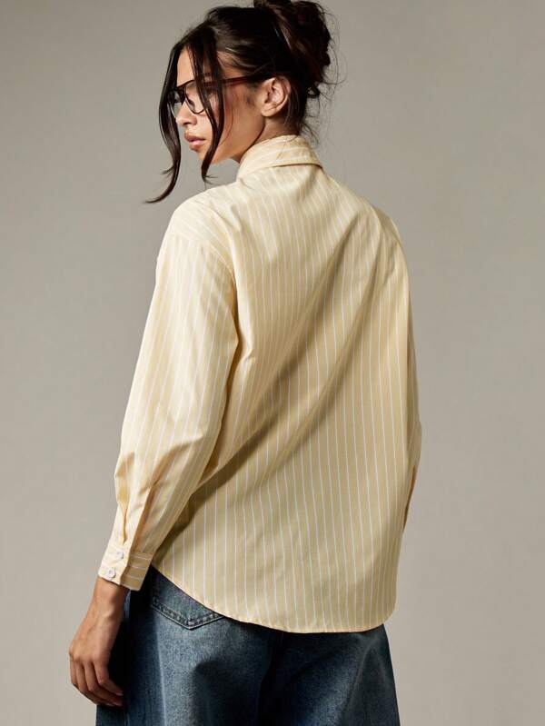 Missguided MISSGUIDED Vertical Striped Button Down Collared Shirt With Long Sleeves
