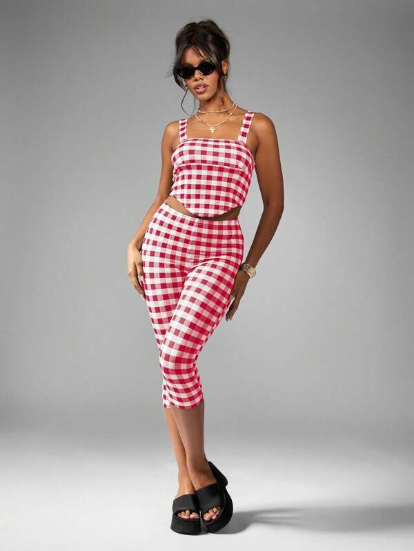 missguided MISSGUIDED Vintage Style Gingham Capri Two Piece Outfit