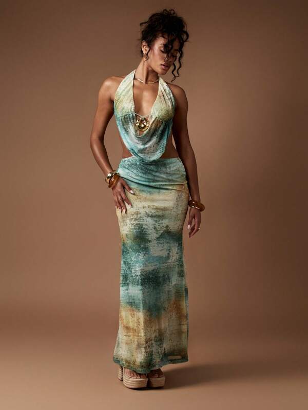 Missguided MISSGUIDED Watercolor Print Halter Neck Maxi Dress