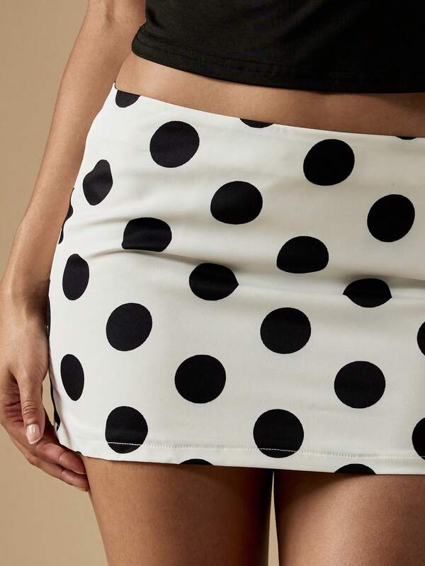 Missguided MISSGUIDED White Mini Skirt With Black Polka Dots