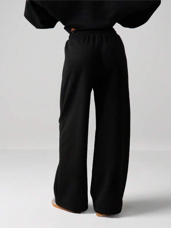 Missguided MISSGUIDED Wide Leg Joggers With Vertical Text